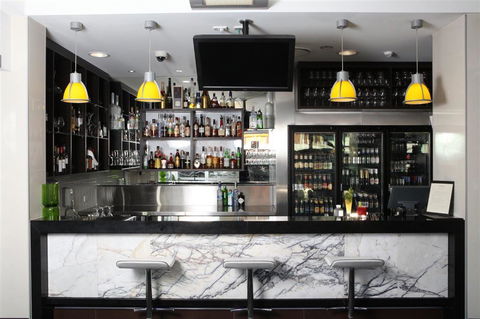 Jephson Hotel - Holiday Sunshine Coast 1