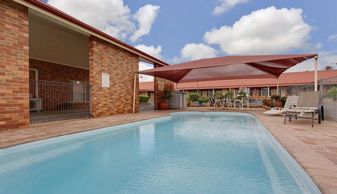 Parkes International - Sunshine Coast Tourism 2