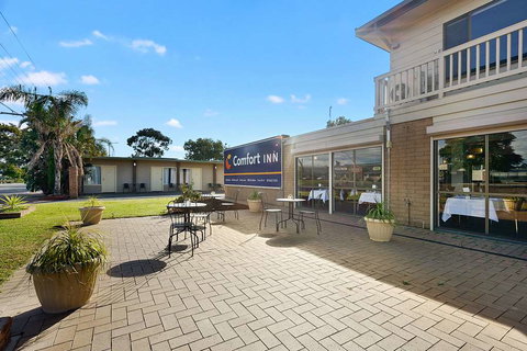 Comfort Inn Flinders on Main - Sunshine Coast Tourism 2
