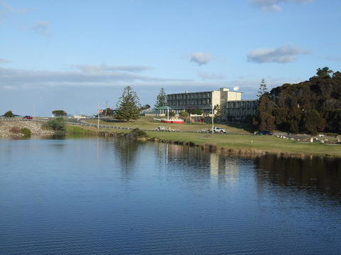 Scamander Beach Resort - Sunshine Coast Tourism 0