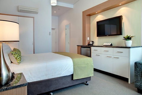 Walkers Arms Hotel - Holiday Sunshine Coast 1