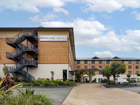 Mercure Brisbane Garden City - Sunshine Coast Tourism 0