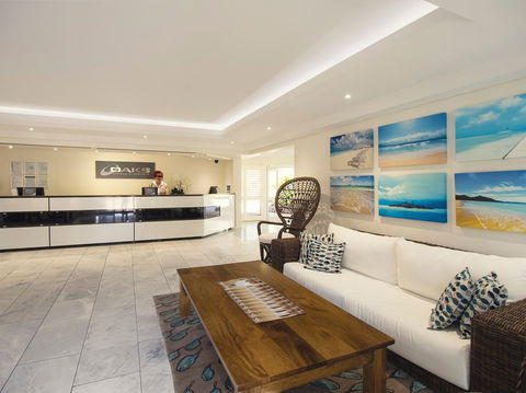 Oaks Oasis, Caloundra - Sunshine Coast Tourism 1