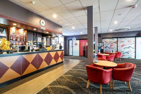 Nightcap at Fairfield - Sunshine Coast Tourism 3