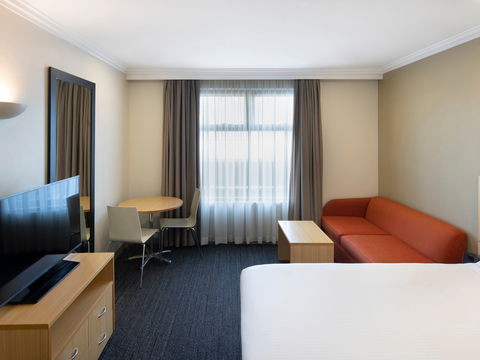 Mercure Sydney Blacktown - Holiday Sunshine Coast 10