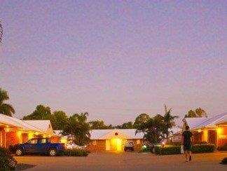Emerald Maraboon Motor Inn - Holiday Sunshine Coast 15