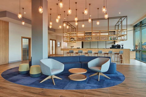 Hilton Garden Inn Albany - Holiday Sunshine Coast 1