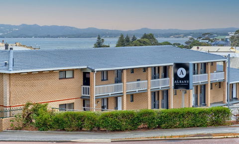Albany Motel & Apartments - Holiday Sunshine Coast 0