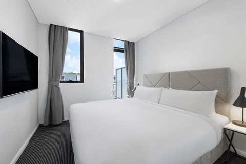Meriton Suites Zetland - Sunshine Coast Tourism 14