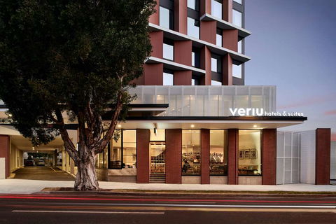Veriu Green Square - Sunshine Coast Tourism 0