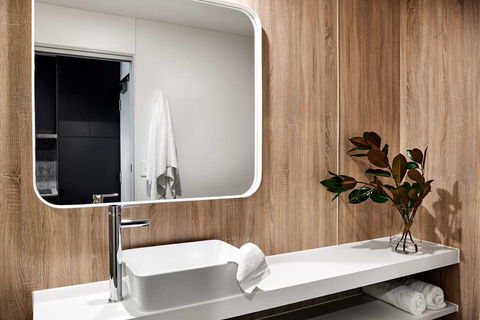 Veriu Green Square - Sunshine Coast Tourism 8