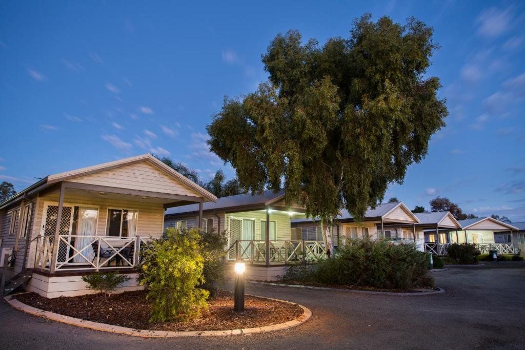  Sunshine Coast Tourism