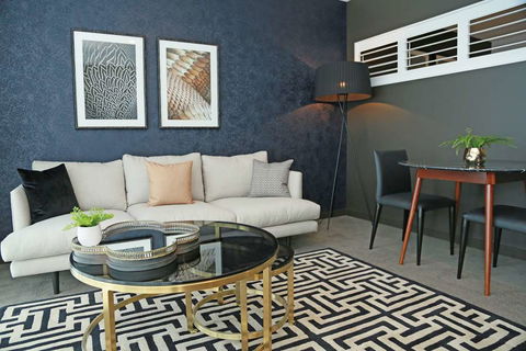 Alex Perry Hotel And Apartments - Holiday Sunshine Coast 6
