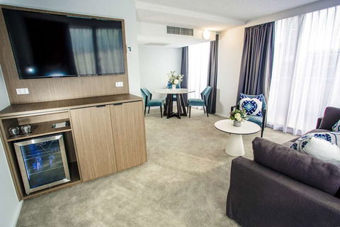 Pacific Hotel Brisbane - Sunshine Coast Tourism 11