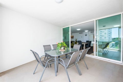Lanai Riverside Apartments - Sunshine Coast Tourism 0