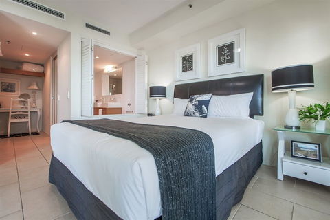 Lanai Riverside Apartments - Sunshine Coast Tourism 11