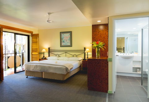 Palm Royale Cairns - Sunshine Coast Tourism 1