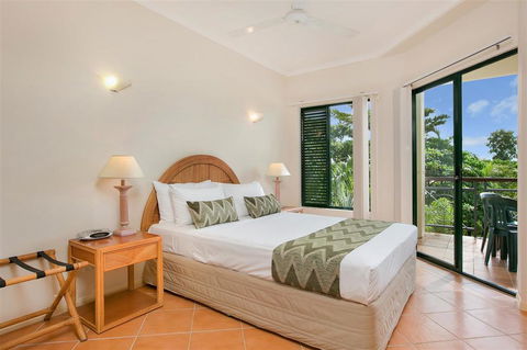 Tropic Towers Apartments - Sunshine Coast Tourism 5