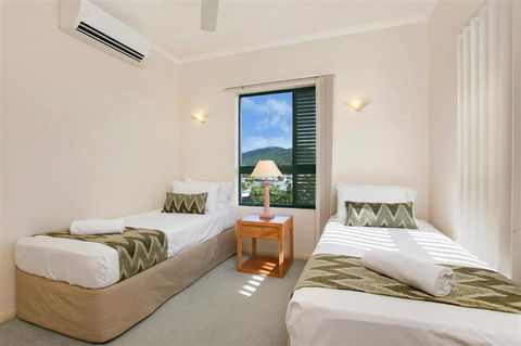 Tropic Towers Apartments - Sunshine Coast Tourism 9