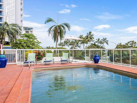 BreakFree Royal Harbour Hotel - Sunshine Coast Tourism 2