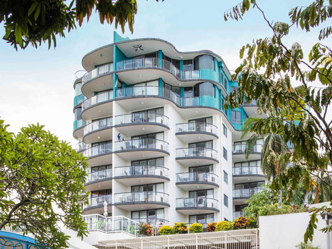 BreakFree Royal Harbour Hotel - Sunshine Coast Tourism 3