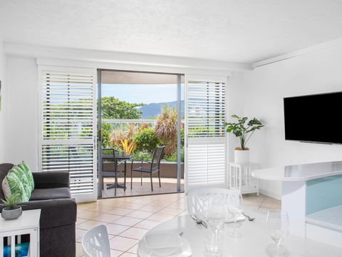 BreakFree Royal Harbour Hotel - Sunshine Coast Tourism 6