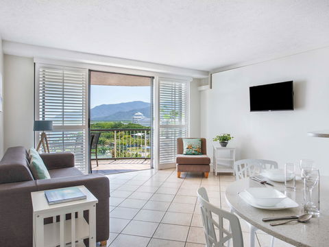 BreakFree Royal Harbour Hotel - Sunshine Coast Tourism 7