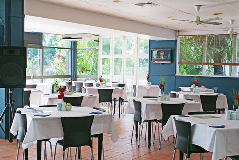 Cairns Plaza Hotel - Sunshine Coast Tourism 7