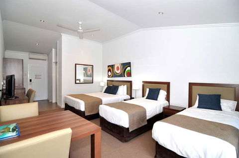 Mission Beach Resort - Sunshine Coast Tourism 9