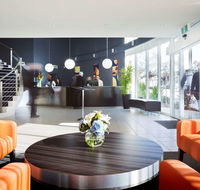 Ramada Encore by Wyndham Belconnen - Holiday Sunshine Coast