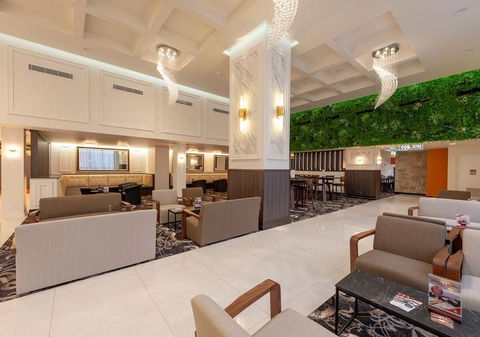 Burke & Wills Hotel - Sunshine Coast Tourism 0