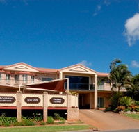 Highlander Motor Inn - Sunshine Coast Tourism