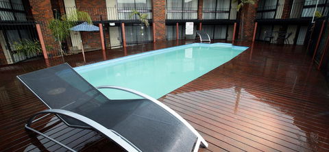 Warrnambool Central Court - Holiday Sunshine Coast 2