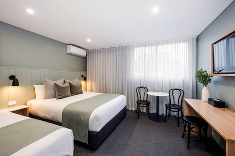 Aden Hotel Mudgee - Holiday Sunshine Coast 1