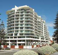 Oaks Liberty Towers - Sunshine Coast Tourism