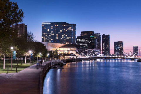 Pan Pacific Melbourne - Sunshine Coast Tourism 1