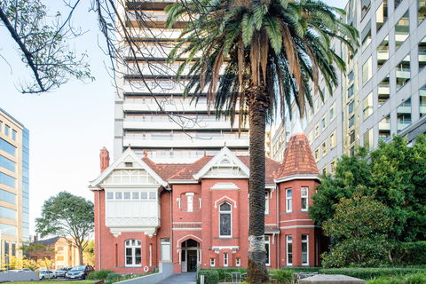 Seasons Heritage Melbourne - Sunshine Coast Tourism 0