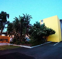 Flinders Motel - Sunshine Coast Tourism