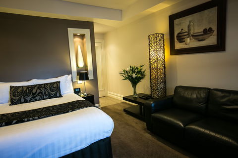 Gallery Apartments - Holiday Sunshine Coast 2
