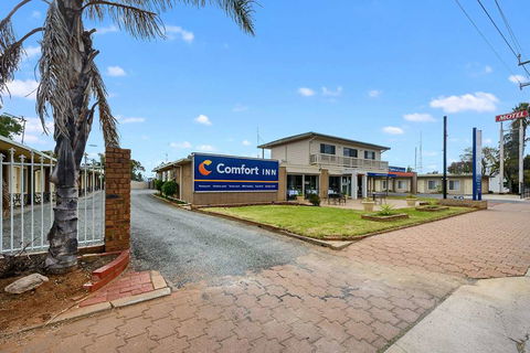 Comfort Inn Flinders On Main - Sunshine Coast Tourism 0