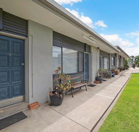 Hamilton Lakeside Motel - Holiday Sunshine Coast