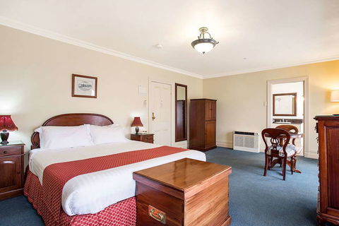 Quality Hotel Bentinck - Sunshine Coast Tourism 4