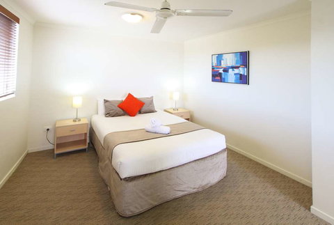 Caloundra Central Apartment Hotel - Holiday Sunshine Coast 3