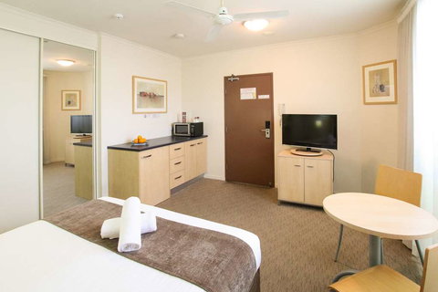 Caloundra Central Apartment Hotel - Holiday Sunshine Coast 14