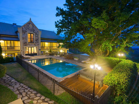Mount Lofty House - Sunshine Coast Tourism 13