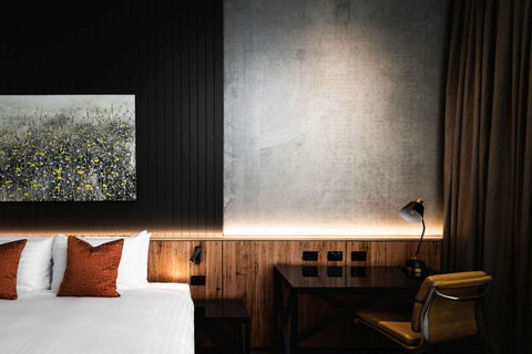 Hotel Verge Launceston - Holiday Sunshine Coast 3