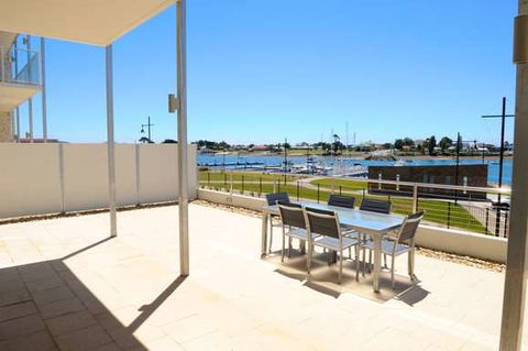 York Cove - Sunshine Coast Tourism 7