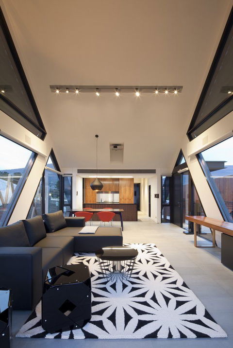 Mona Pavilions - Holiday Sunshine Coast 4