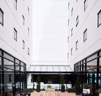 Essence Hotel Carlton - Sunshine Coast Tourism