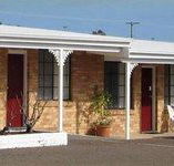 Colonial Motor Lodge - Holiday Sunshine Coast